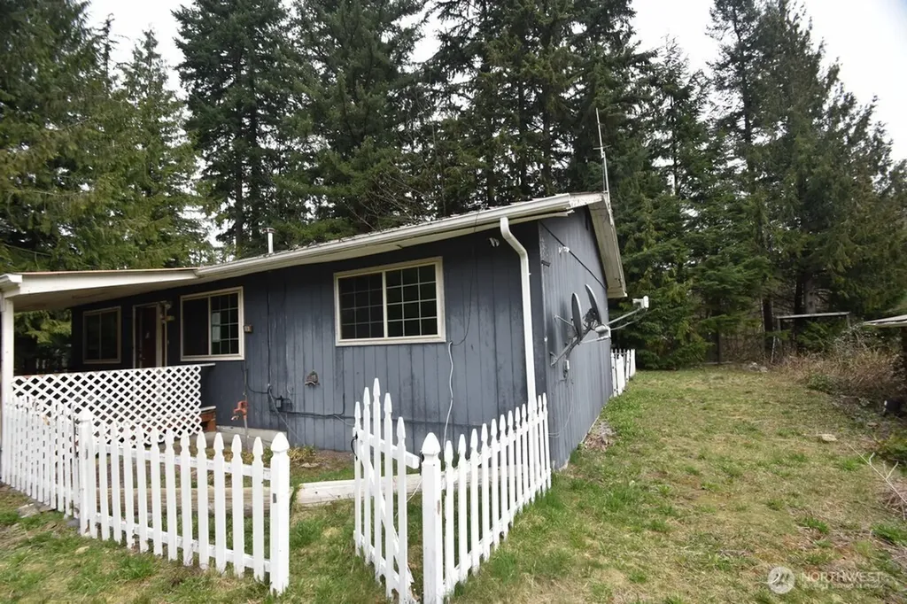 6250 Juniper Lane Maple Falls WA 98266