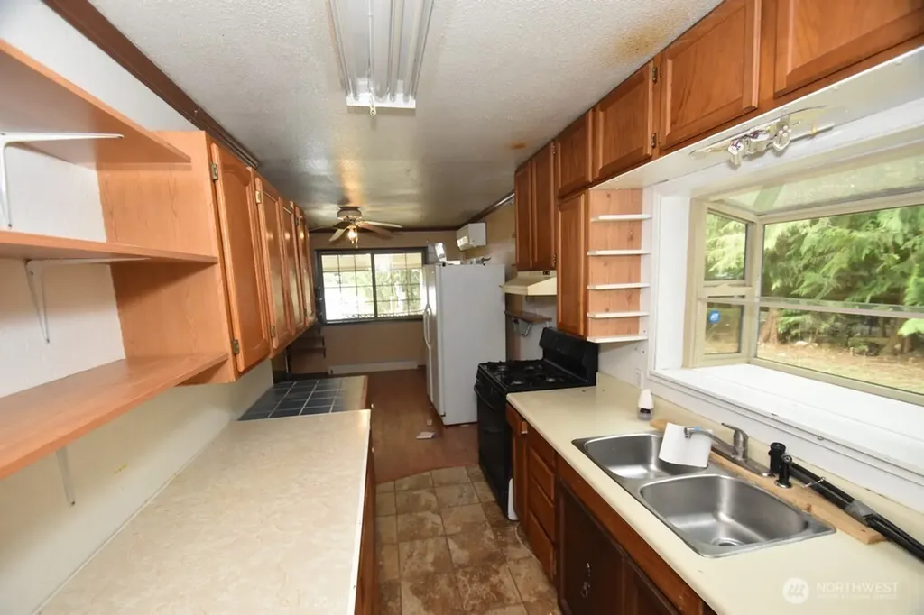 6250 Juniper Lane Maple Falls WA 98266