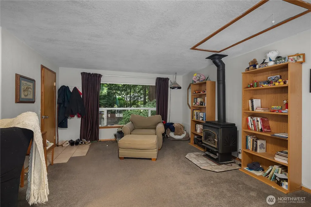 2723 Woodgrove Street SE Olympia WA 98513