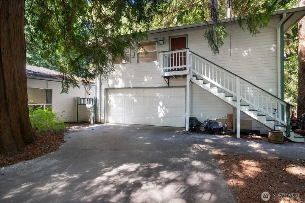 2723 Woodgrove Street SE Olympia WA 98513