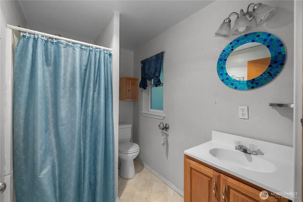 2723 Woodgrove Street SE Olympia WA 98513