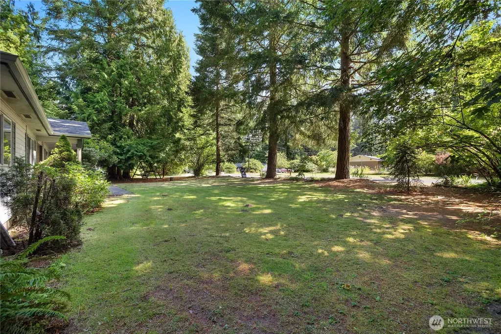 2723 Woodgrove Street SE Olympia WA 98513