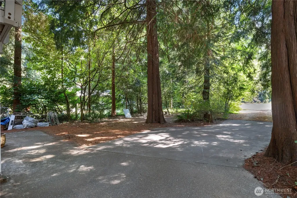 2723 Woodgrove Street SE Olympia WA 98513