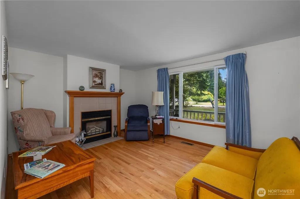 2723 Woodgrove Street SE Olympia WA 98513