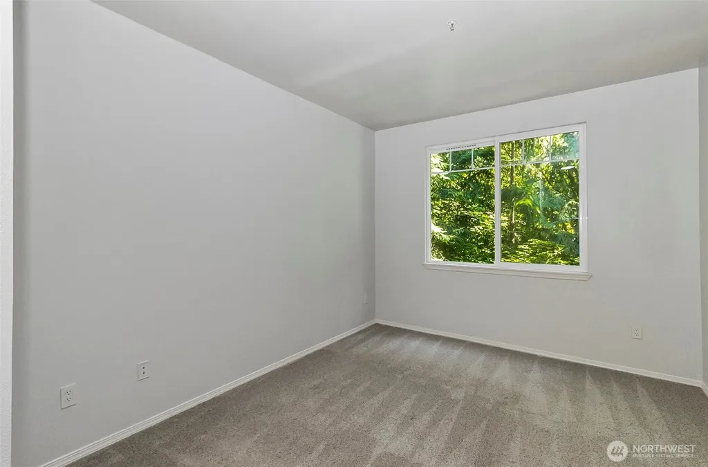12712 Admiralty Way Everett WA 98204