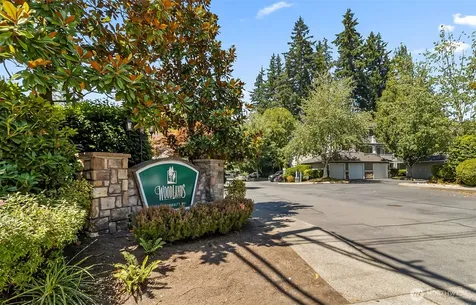12712 Admiralty Way Everett WA 98204