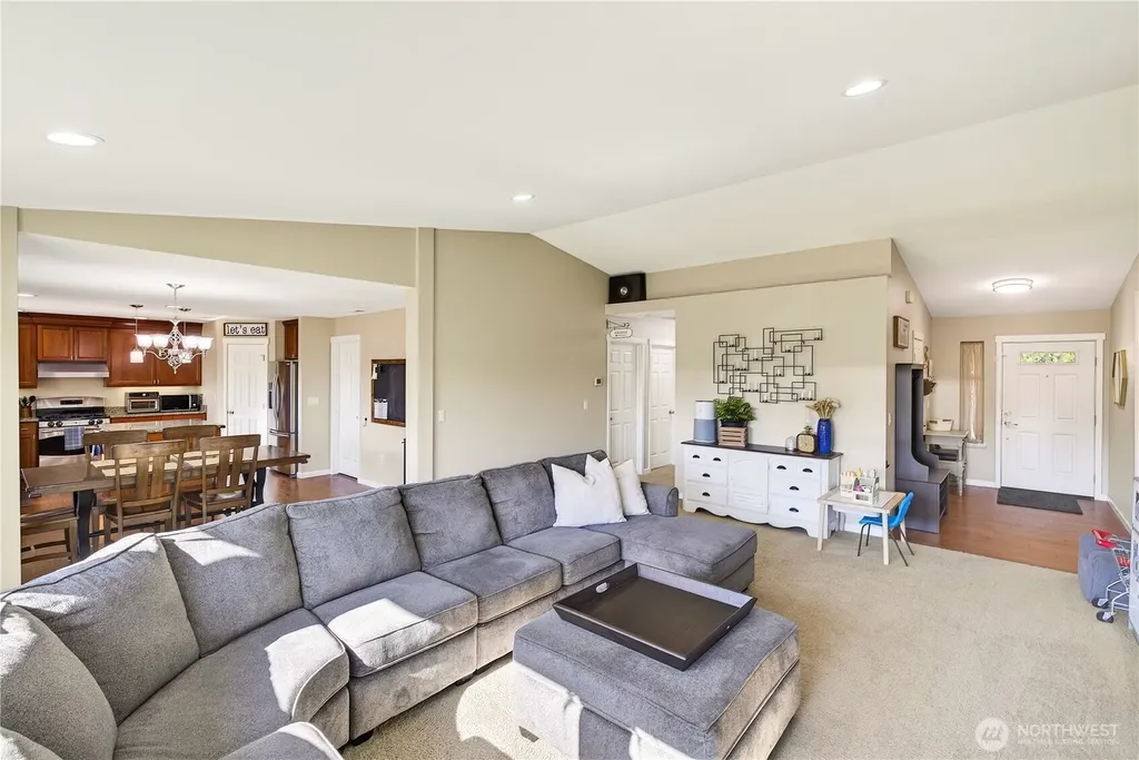315 N Mcneely Street Buckley WA 98321