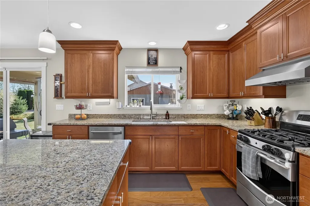 315 N Mcneely Street Buckley WA 98321