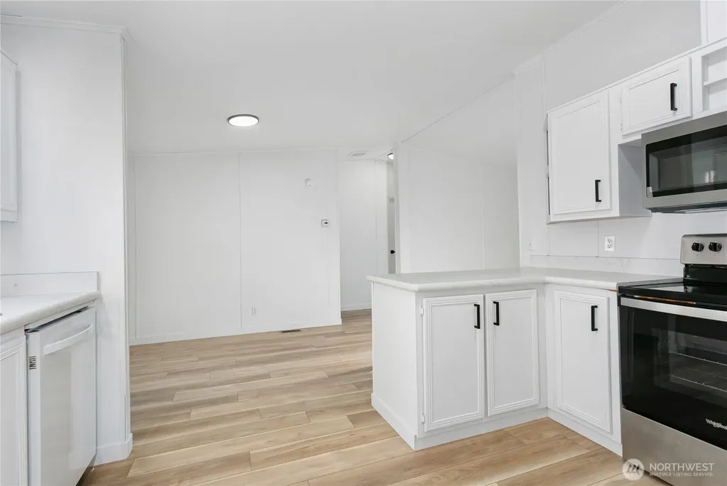 10711 62nd Street E Puyallup WA 98372