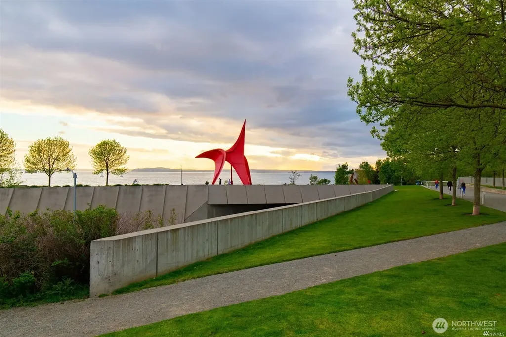 2801 1st Avenue Seattle WA 98121