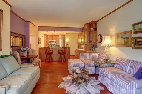 2801 1st Avenue Seattle WA 98121