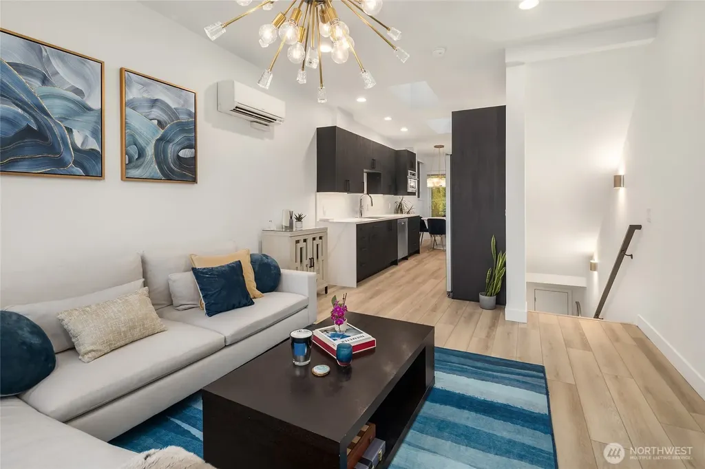 727 Belmont Avenue E Seattle WA 98102