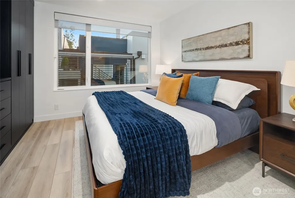727 Belmont Avenue E Seattle WA 98102