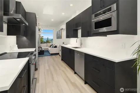 727 Belmont Avenue E Seattle WA 98102