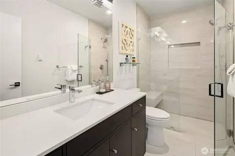 727 Belmont Avenue E Seattle WA 98102