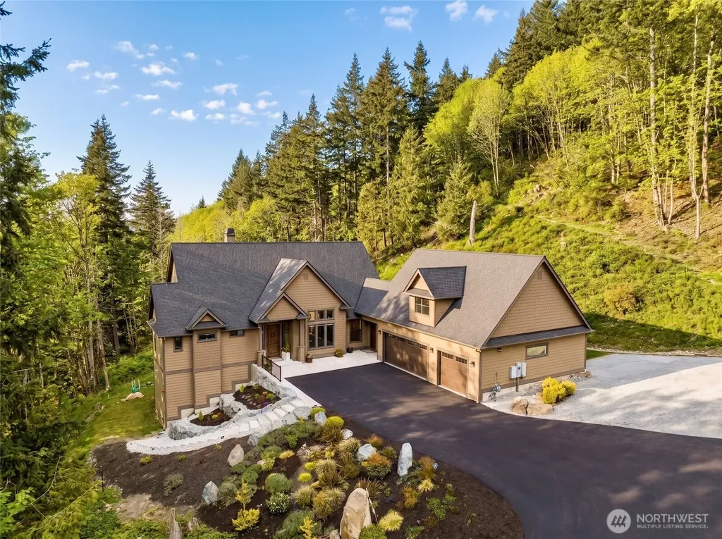 17345 Olympic Place Mount Vernon WA 98274