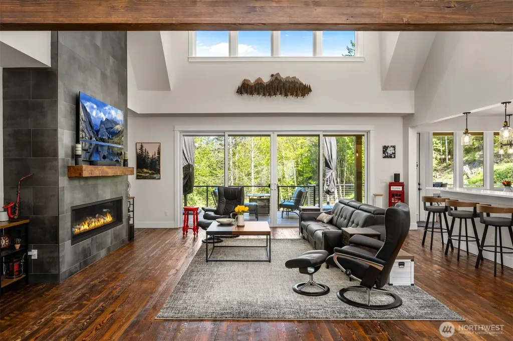 17345 Olympic Place Mount Vernon WA 98274