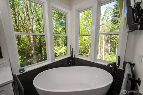 17345 Olympic Place Mount Vernon WA 98274