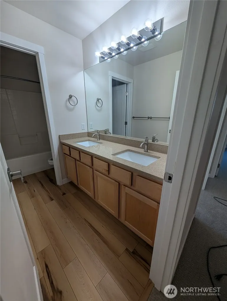 2226 SE 2nd Place SE Renton WA 98056