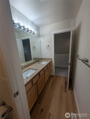 2226 SE 2nd Place SE Renton WA 98056