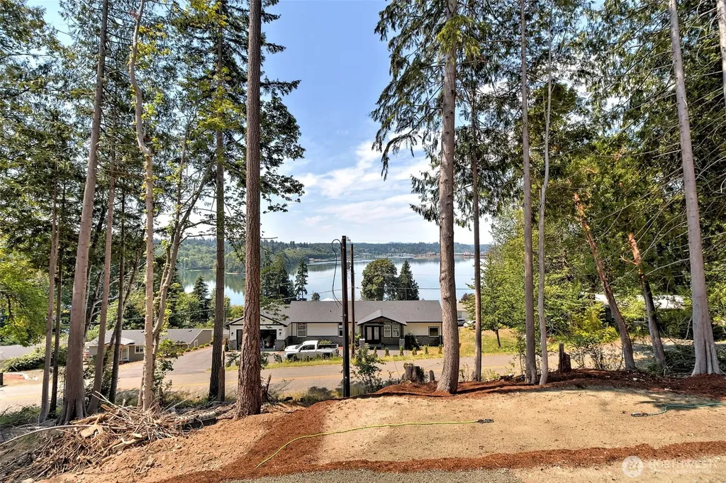 210 E Bridger Lane Shelton WA 98584