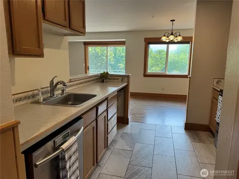 667 4th Street NE East Wenatchee WA 98802