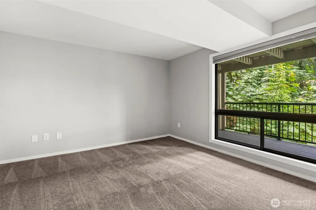 7811 Zircon Drive SW Lakewood WA 98498