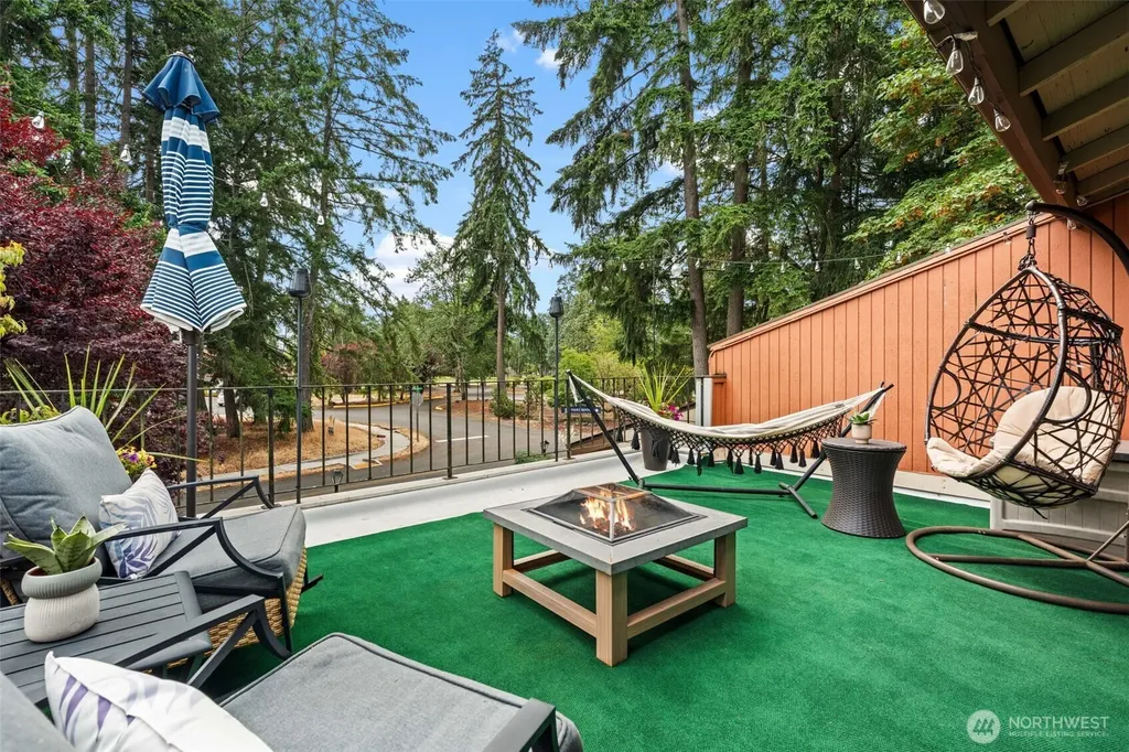 7811 Zircon Drive SW Lakewood WA 98498