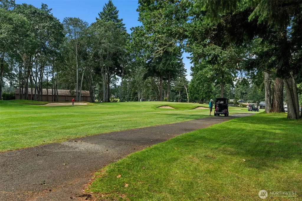 7811 Zircon Drive SW Lakewood WA 98498