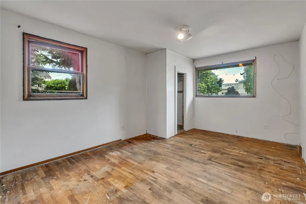8522 29th Street W University Place WA 98466
