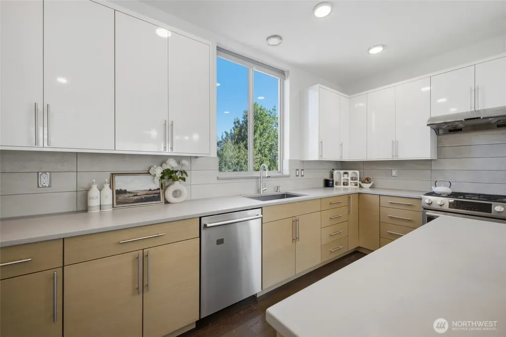 632 NW 85th Street Seattle WA 98117