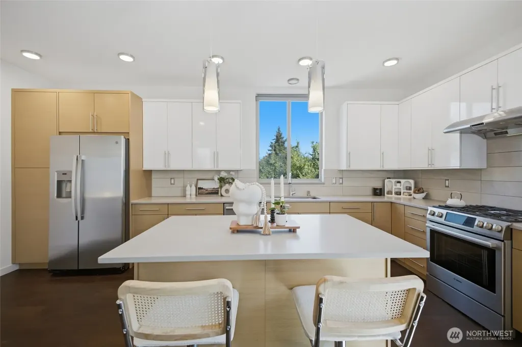 632 NW 85th Street Seattle WA 98117