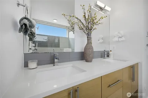 632 NW 85th Street Seattle WA 98117