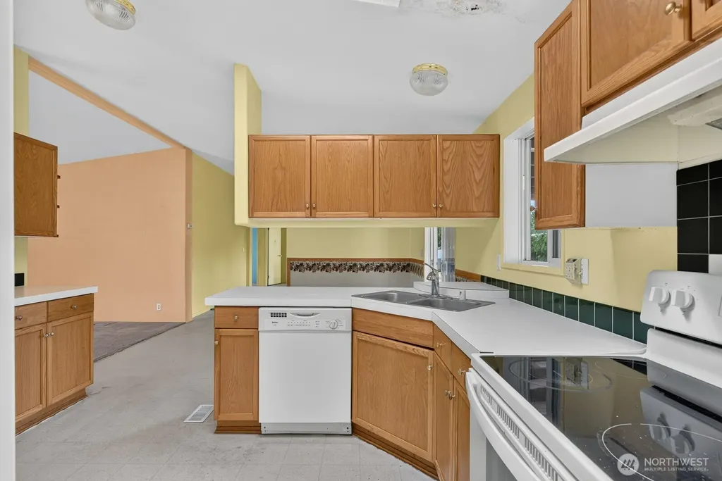18825 94th Drive NW Stanwood WA 98292