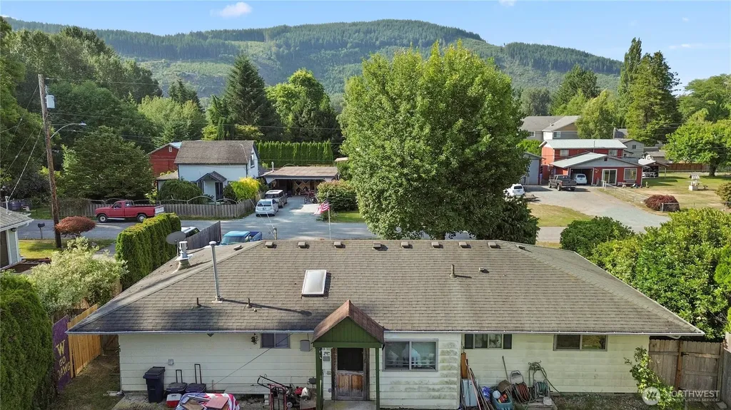 940 Jennings Street Sedro Woolley WA 98284