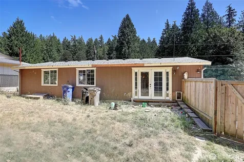 2784 El Camano Street Camano Island WA 98282
