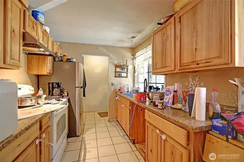 2784 El Camano Street Camano Island WA 98282