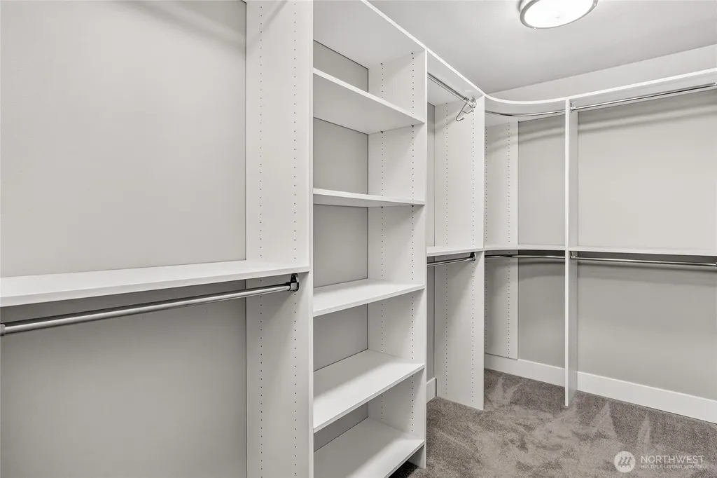 17051 8th Avenue NE Shoreline WA 98155