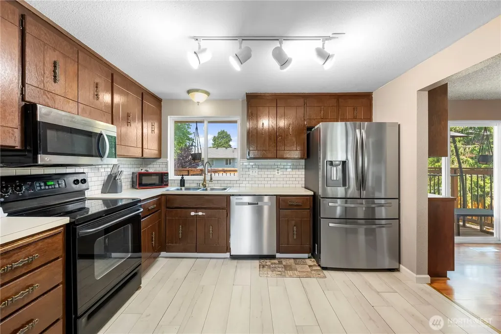 6201 98th Street NE Marysville WA 98270