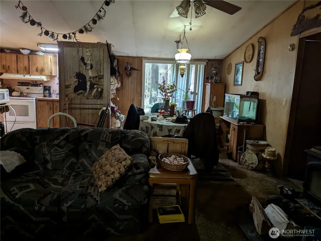 3312 SE Badger Lane Port Orchard WA 98367
