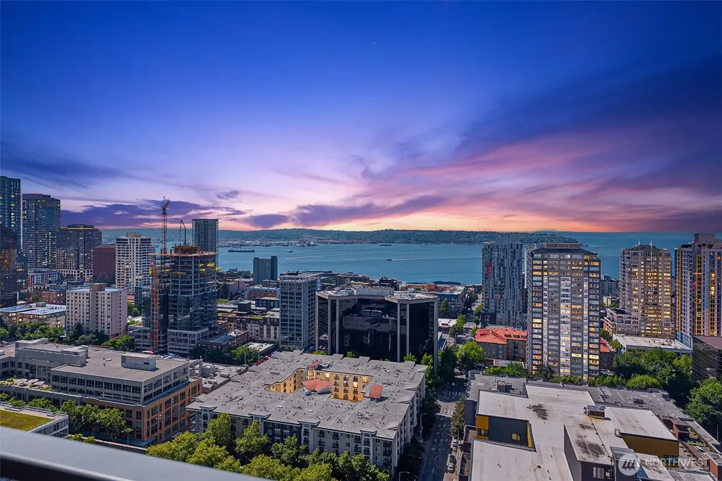 2510 6th Avenue Seattle WA 98121