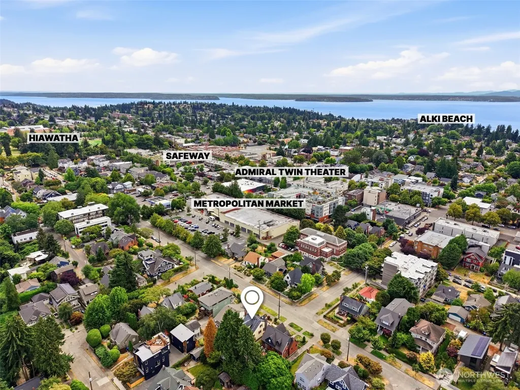 2316 41st Avenue SW Seattle WA 98116