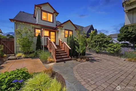 2316 41st Avenue SW Seattle WA 98116