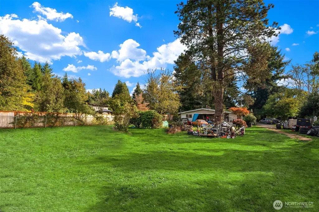 13205 158th Avenue SE Renton WA 98059