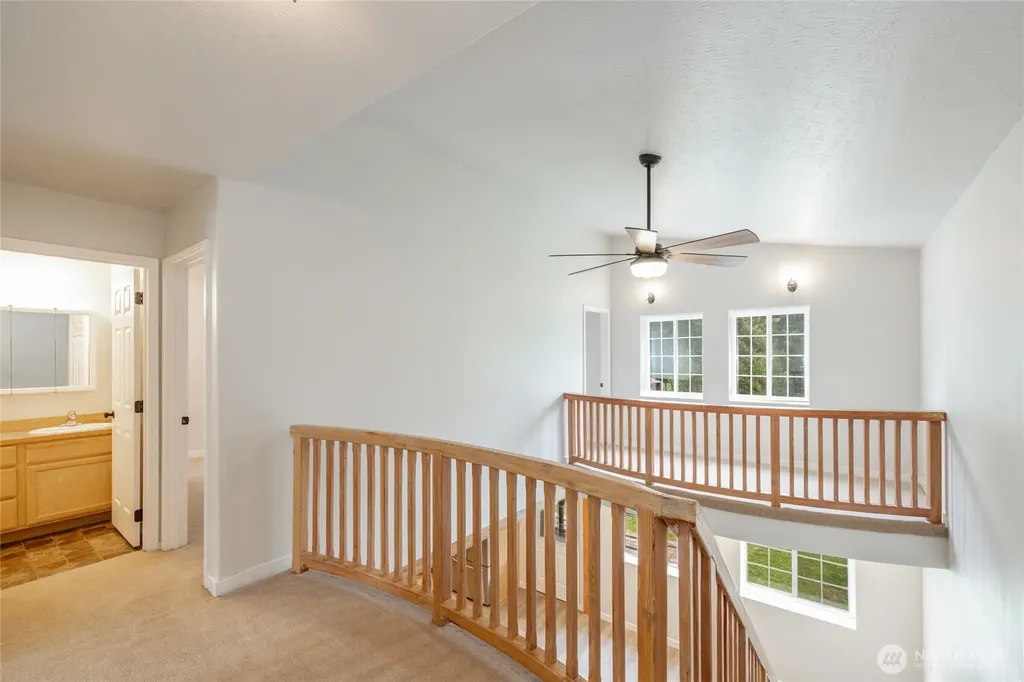 652 Diamond Drive Newport WA 99156