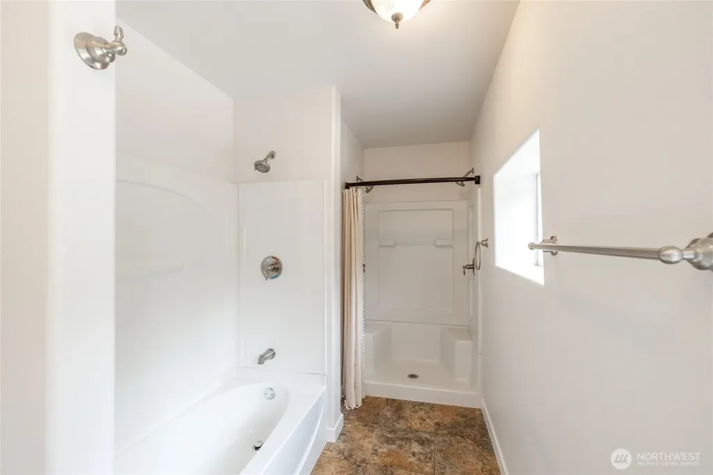 652 Diamond Drive Newport WA 99156