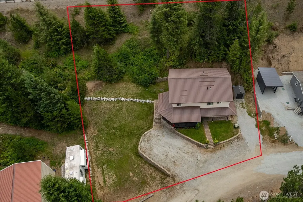 652 Diamond Drive Newport WA 99156