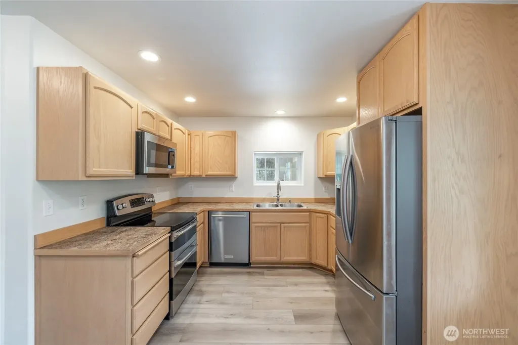 652 Diamond Drive Newport WA 99156