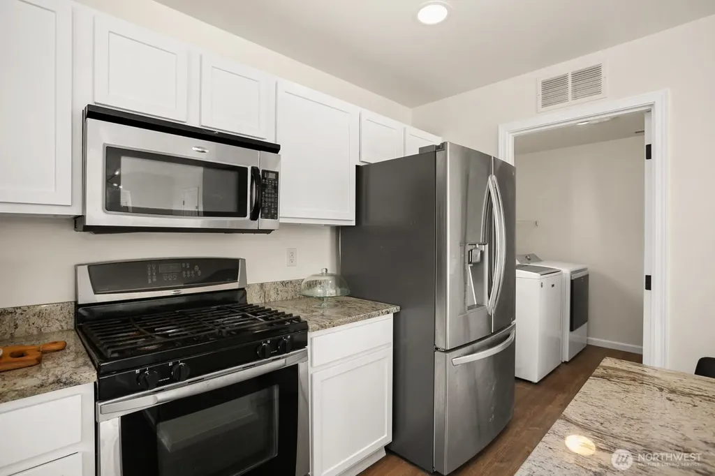 33828 SE Odell Street Snoqualmie WA 98065