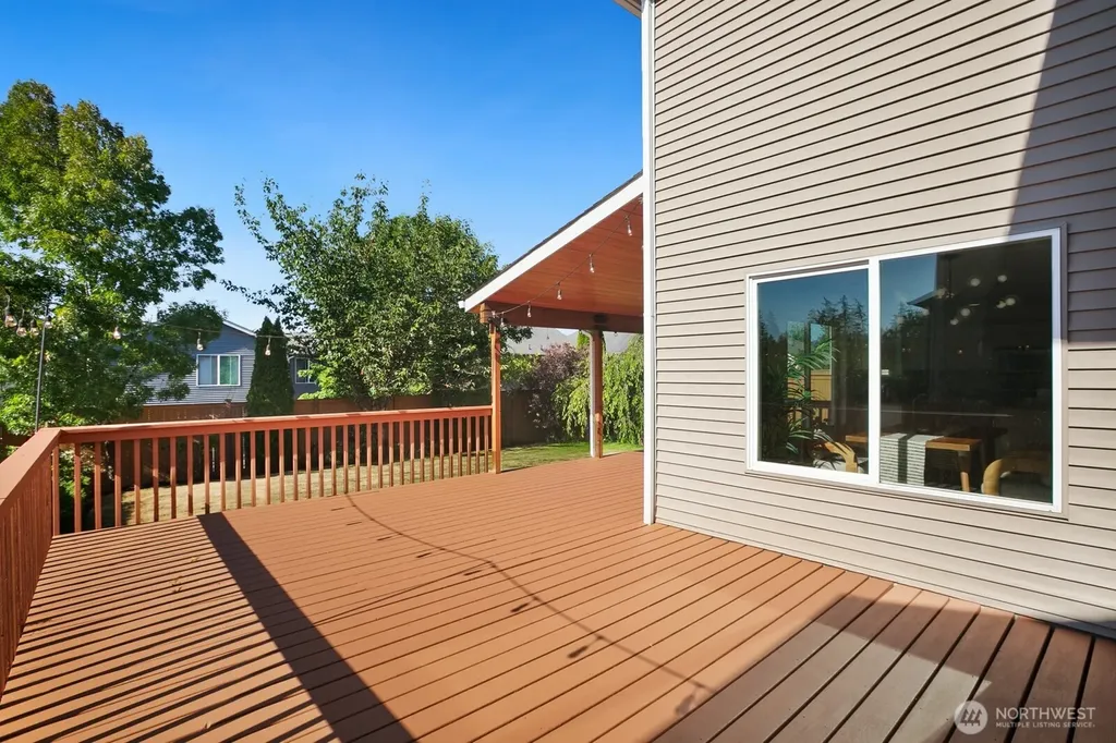 33828 SE Odell Street Snoqualmie WA 98065